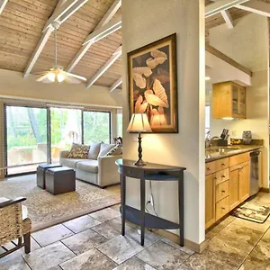  Holiday home Hale Poipu Nani